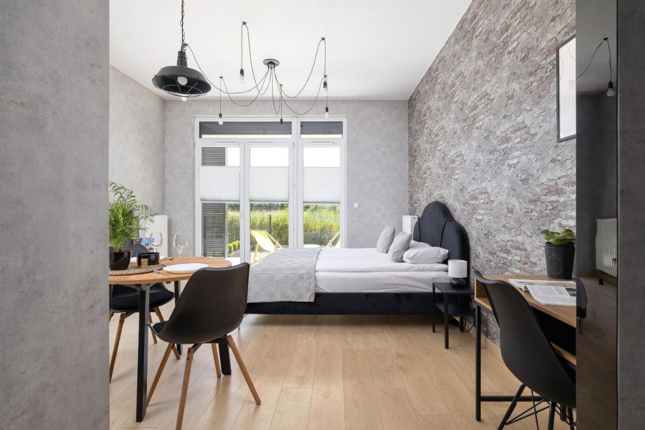 Krakow Studio With Parking & Terrace Near Zalew Bagry By Renters Prestige Extérieur photo