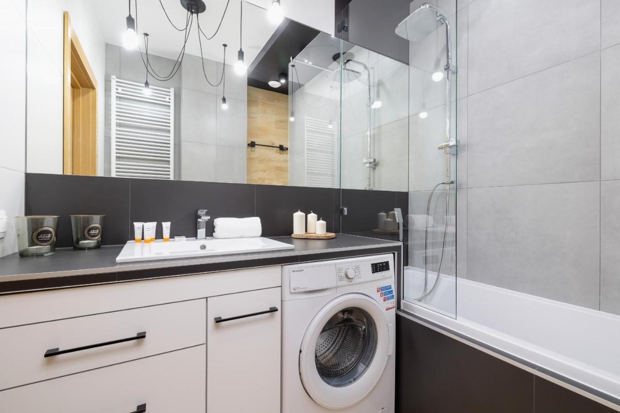 Krakow Studio With Parking & Terrace Near Zalew Bagry By Renters Prestige Extérieur photo