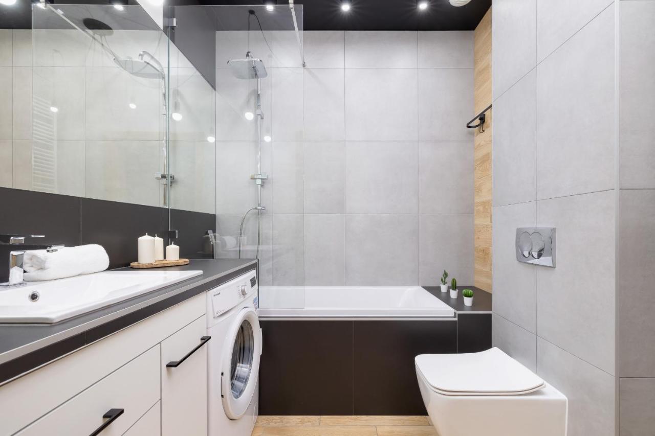 Krakow Studio With Parking & Terrace Near Zalew Bagry By Renters Prestige Extérieur photo