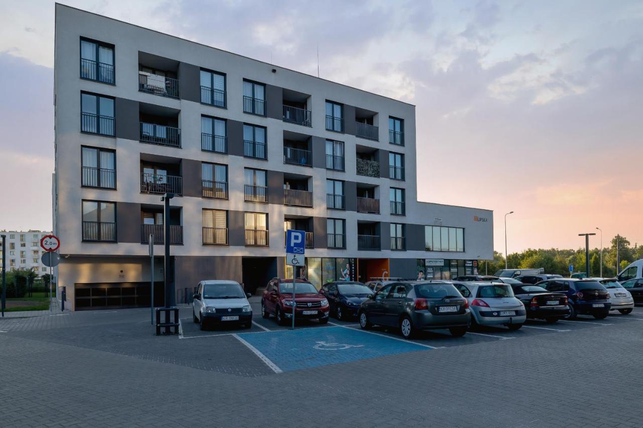 Krakow Studio With Parking & Terrace Near Zalew Bagry By Renters Prestige Extérieur photo